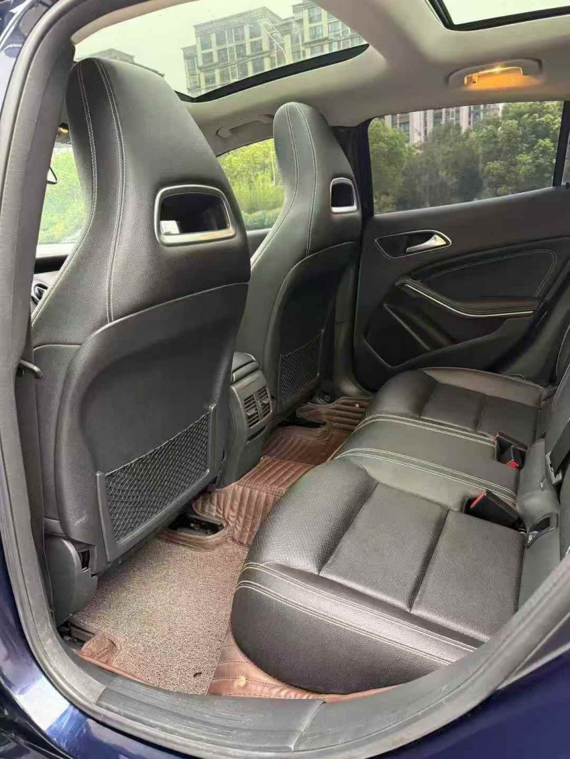 淮南17年奔驰GLA6