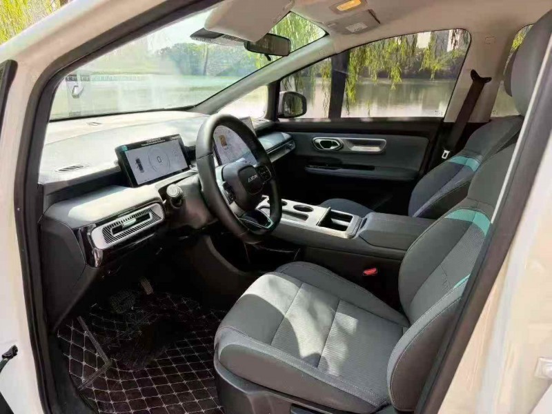 赣州25年传祺埃安Y5