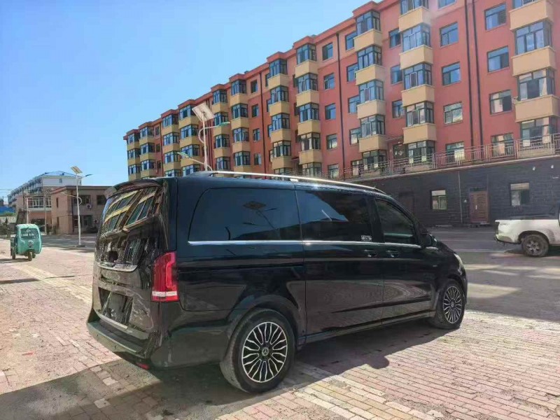 双鸭山19年奔驰V7