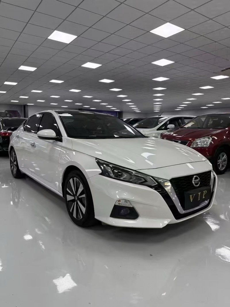 廊坊21年日产天籁3