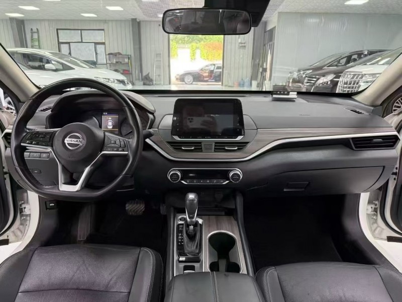 廊坊21年日产天籁4