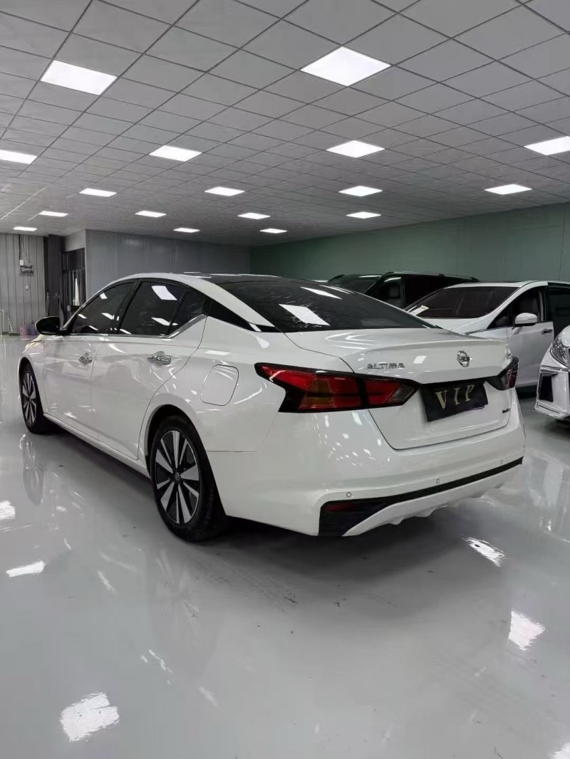 廊坊21年日产天籁9