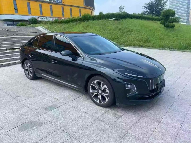 枣庄23年红旗E-QM52