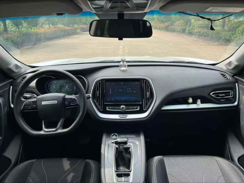 苏州22年奇瑞捷途5