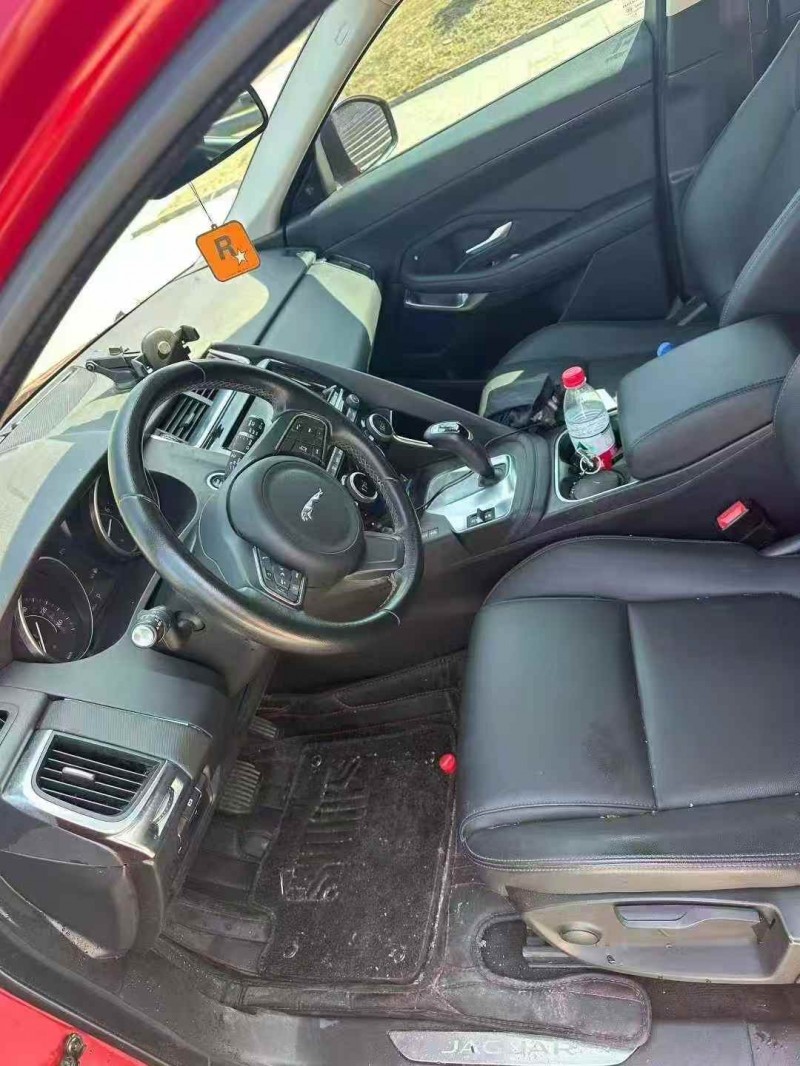 菏泽19年捷豹E-PACE4