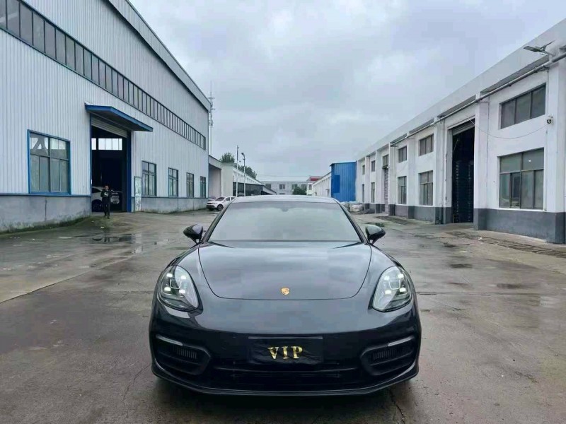 苏州23年保时捷帕拉梅拉1