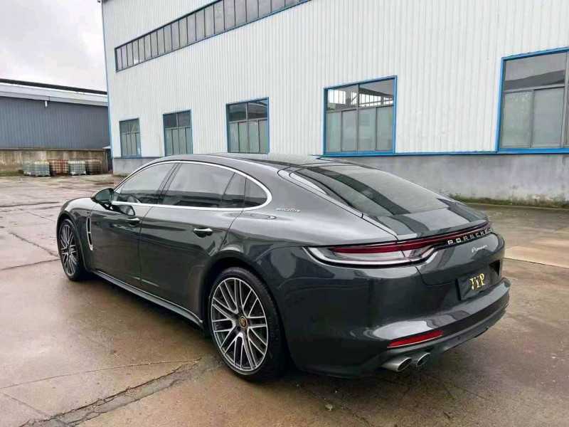 苏州23年保时捷帕拉梅拉8