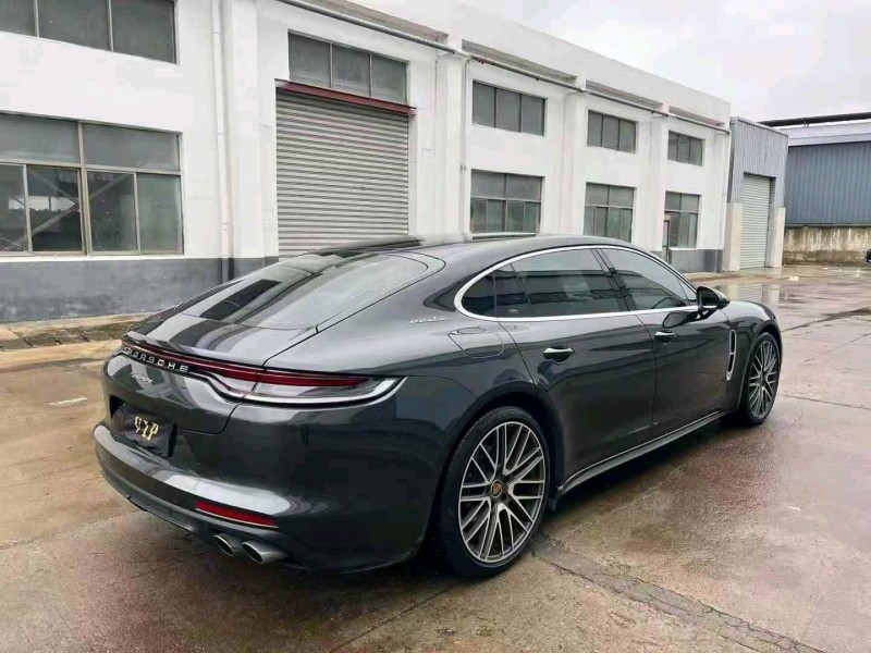 苏州23年保时捷帕拉梅拉9