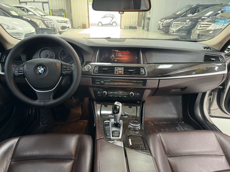 廊坊15年宝马5系4