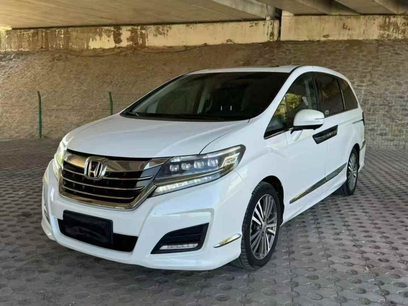 舟山18年本田艾力绅3