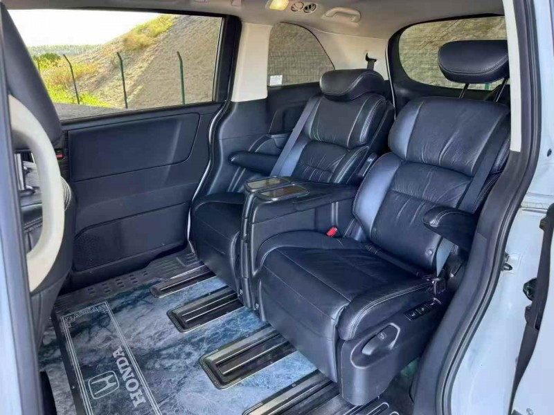 舟山18年本田艾力绅4