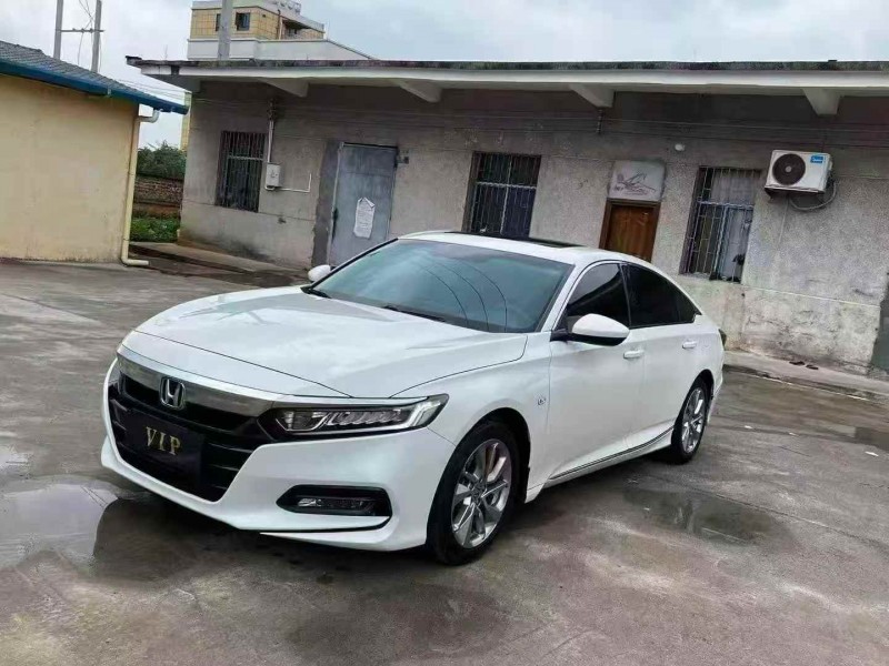 株洲18年本田雅阁2