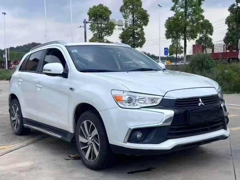 郴州19年三菱劲炫2