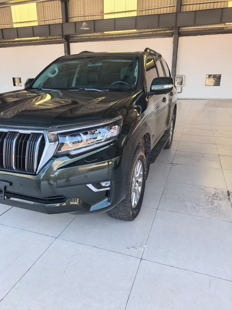 新余18年丰田普拉多3