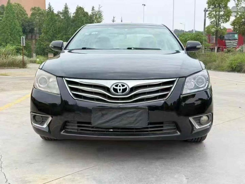 长沙14年丰田凯美瑞1