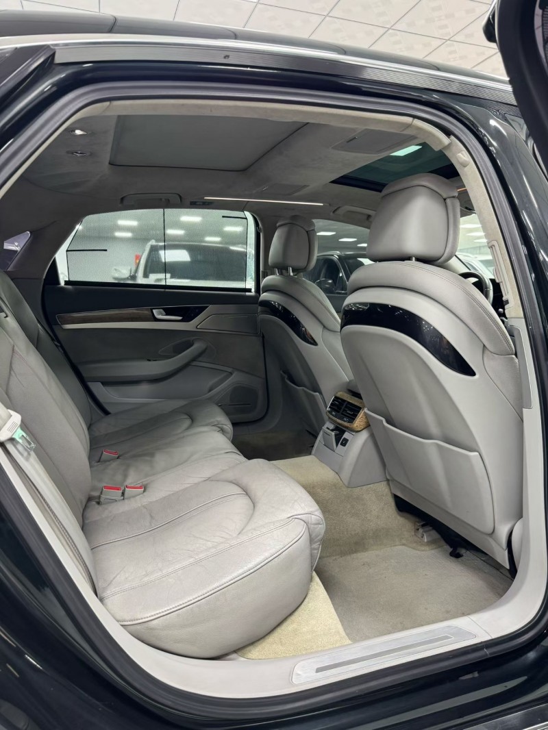 廊坊11年奥迪A8L8