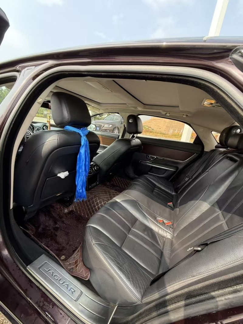 呼和浩特15年捷豹XJL5