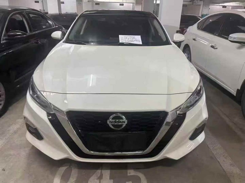 岳阳20年日产天籁1