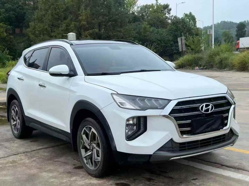 邵阳19年现代途胜2