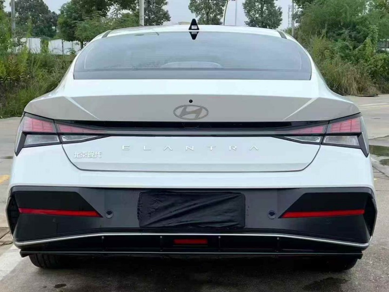 岳阳25年现代伊兰特9