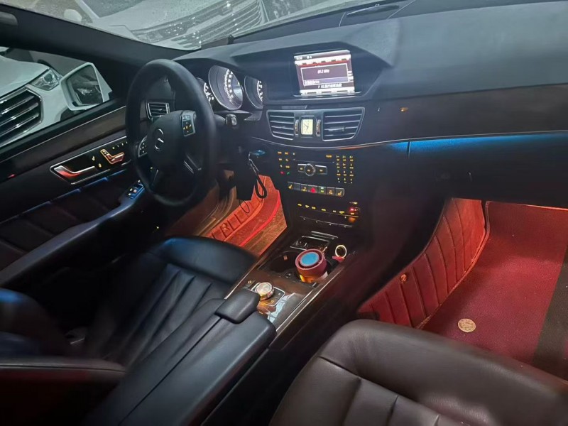 呼和浩特14年奔驰E5