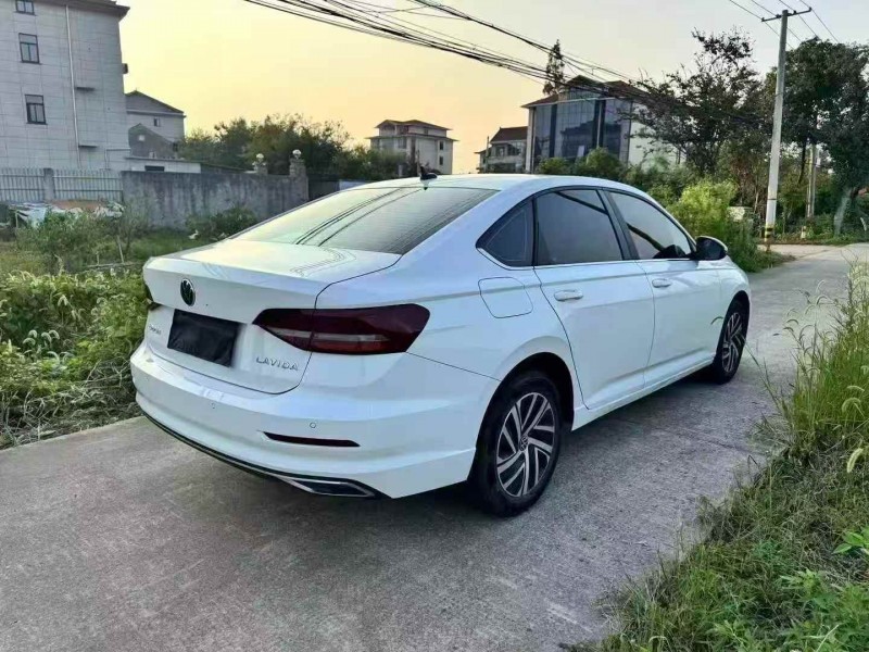 宁波23年大众朗逸9