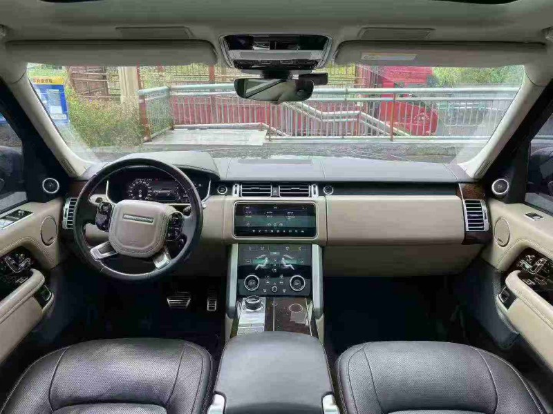 重庆20年路虎揽胜行政6