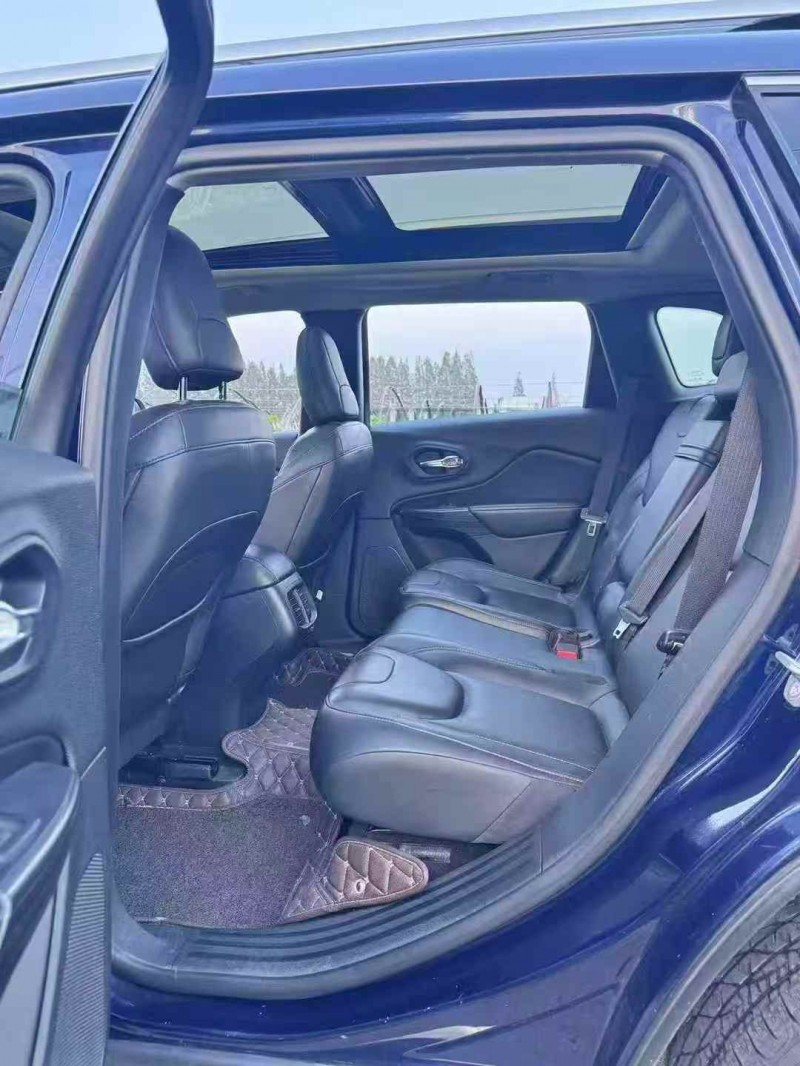 宁波18年Jeep自由光7