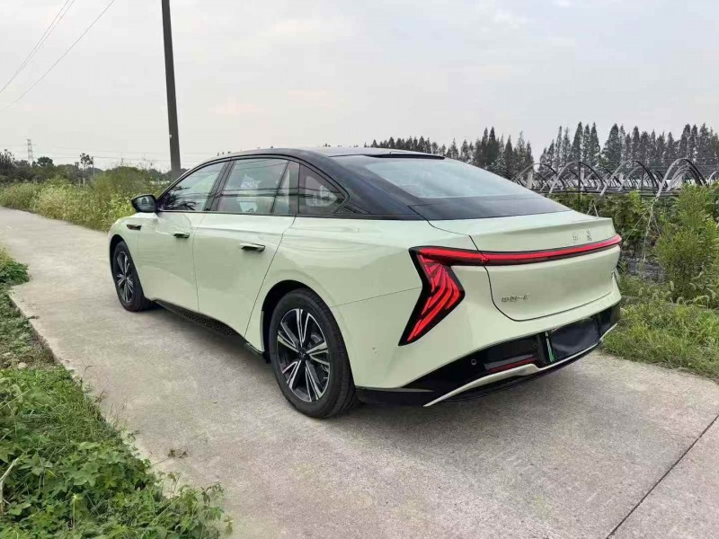 宁波25年红旗EH78