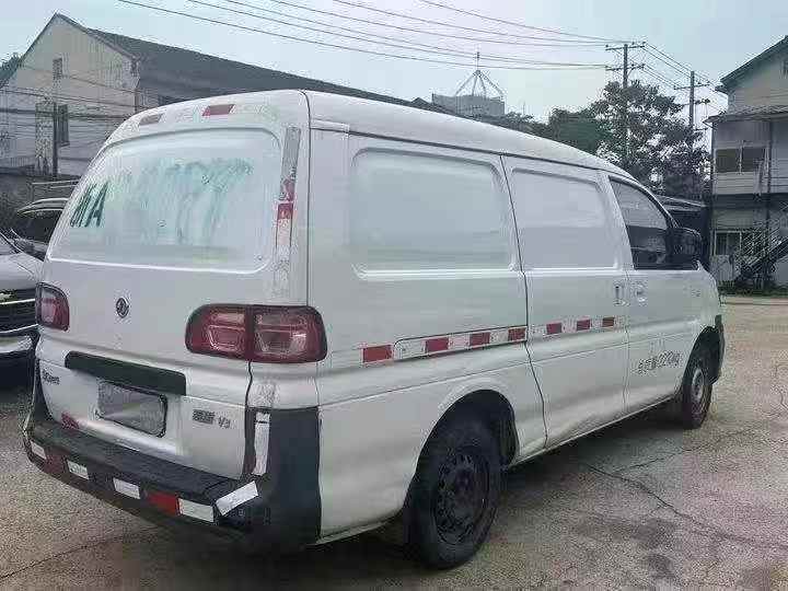 衡阳20年东风菱智8