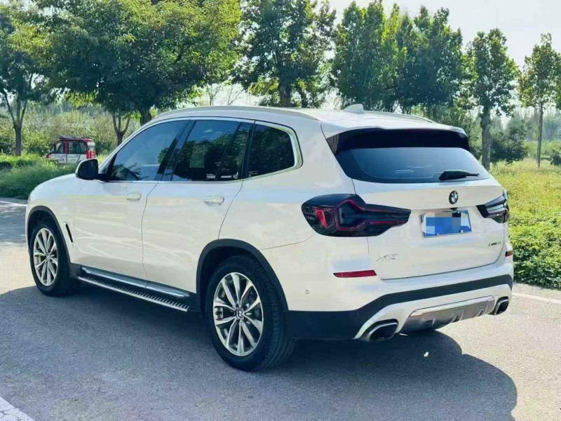 广州19年宝马X34