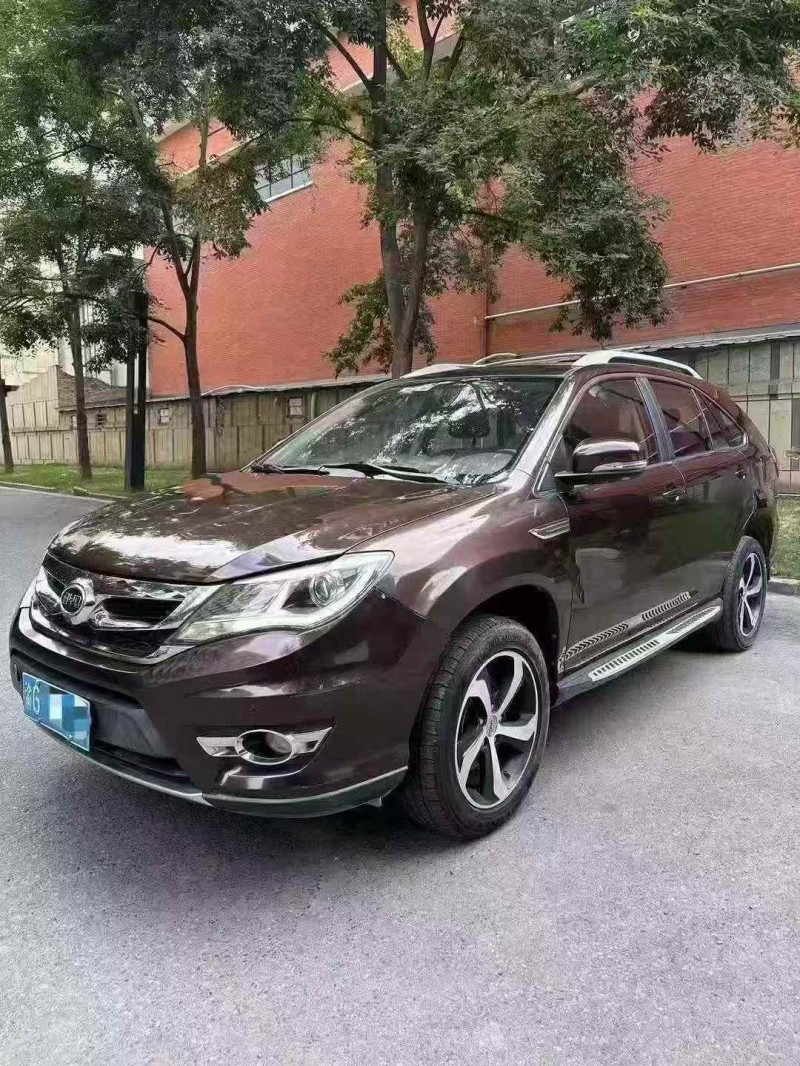 泸州16年比亚迪S72