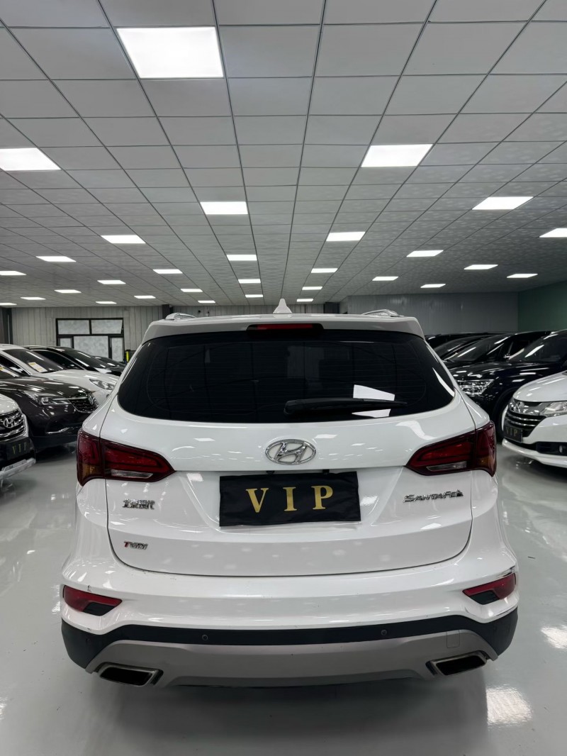 廊坊18年现代全新胜达5