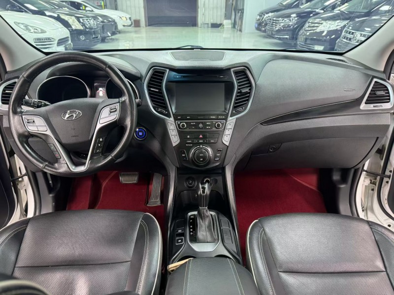 廊坊18年现代全新胜达9