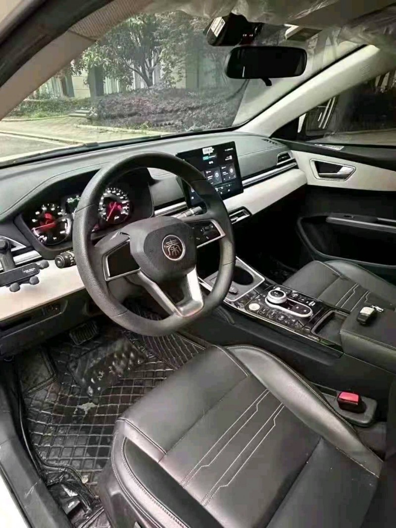 泸州23年比亚迪秦4