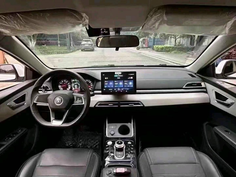 泸州23年比亚迪秦5