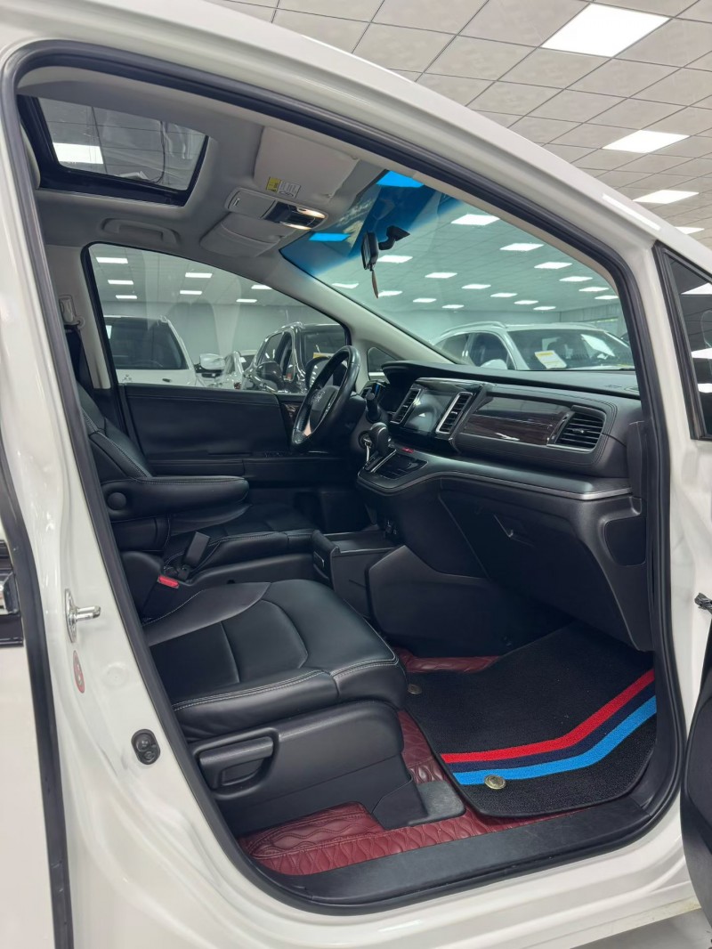 廊坊18年本田艾力绅7