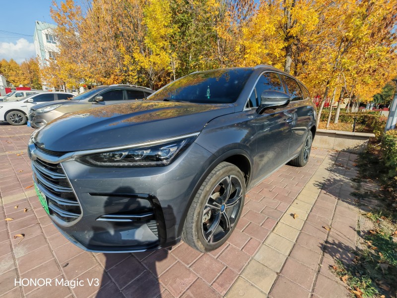 阿勒泰23年比亚迪唐4