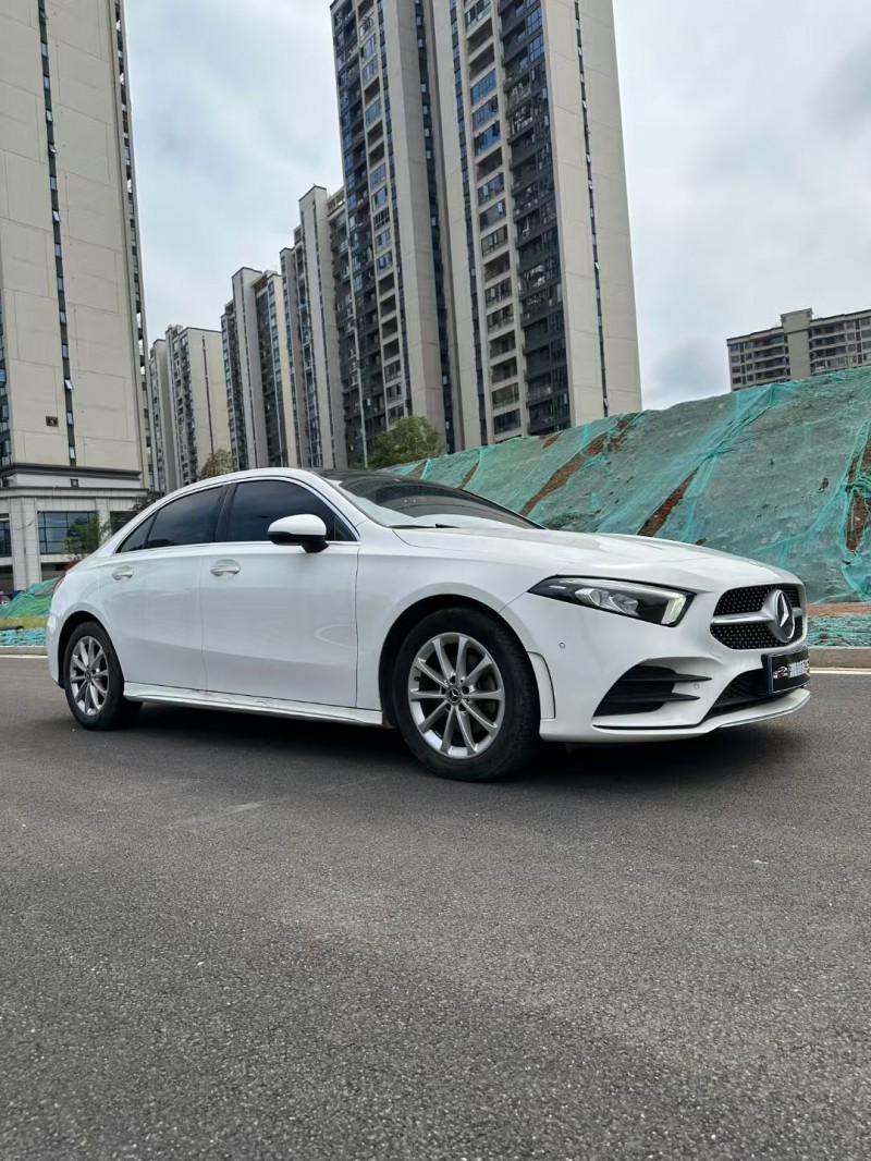 娄底21年奔驰A6