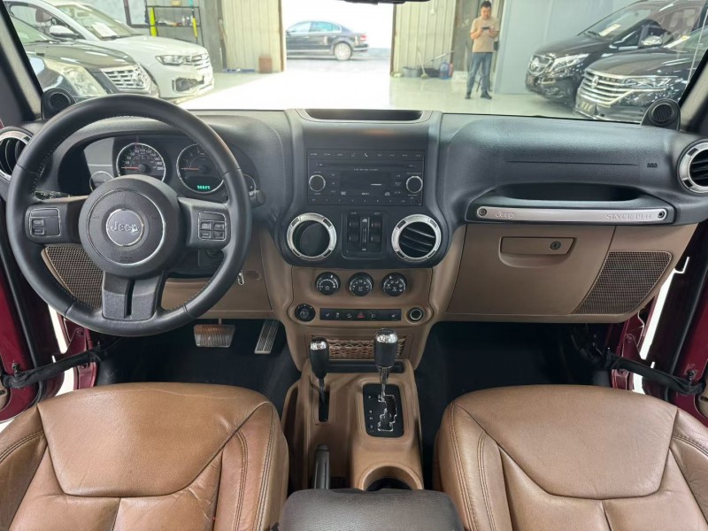 廊坊13年Jeep牧马人9