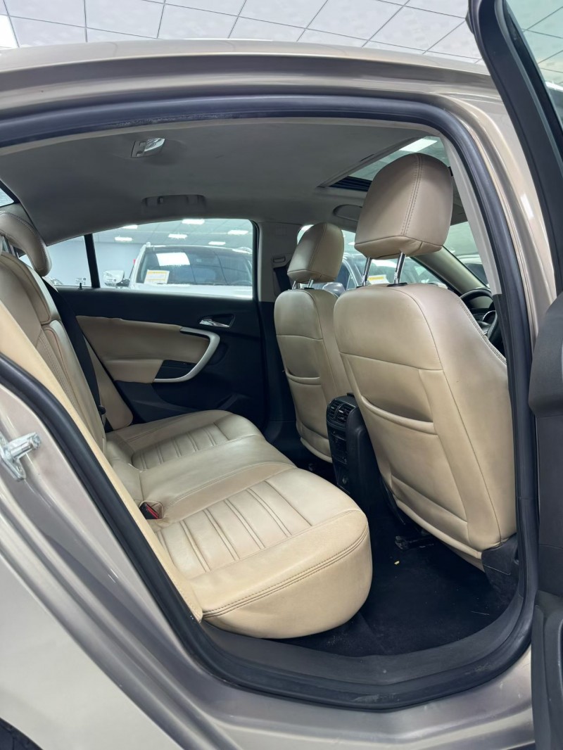 廊坊16年别克君威8