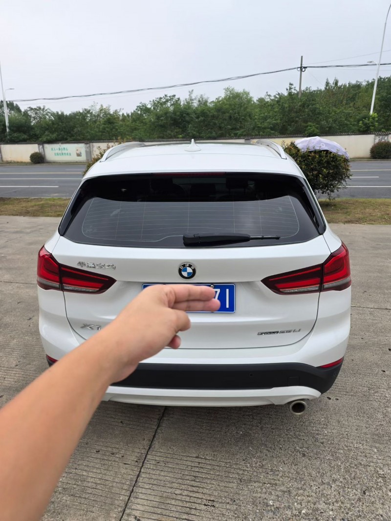 常州21年宝马X19