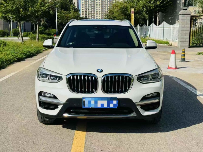 东营19年宝马X31