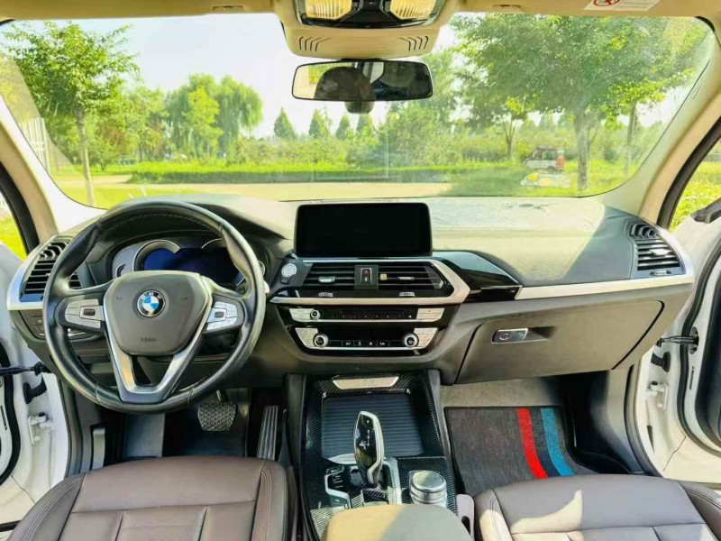 东营19年宝马X34