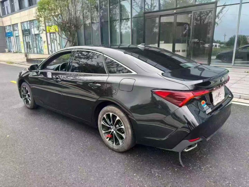 邵阳23年丰田亚洲龙9