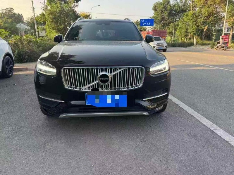 重庆17年沃尔沃XC901