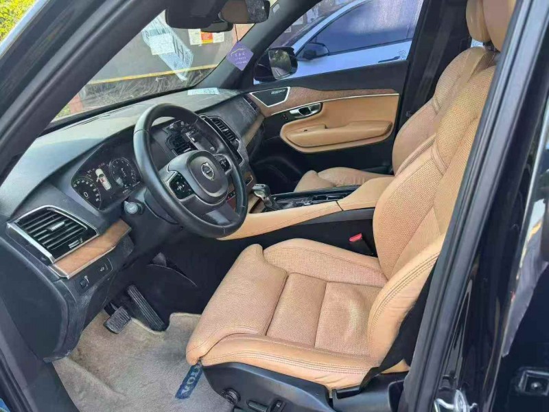 重庆17年沃尔沃XC904
