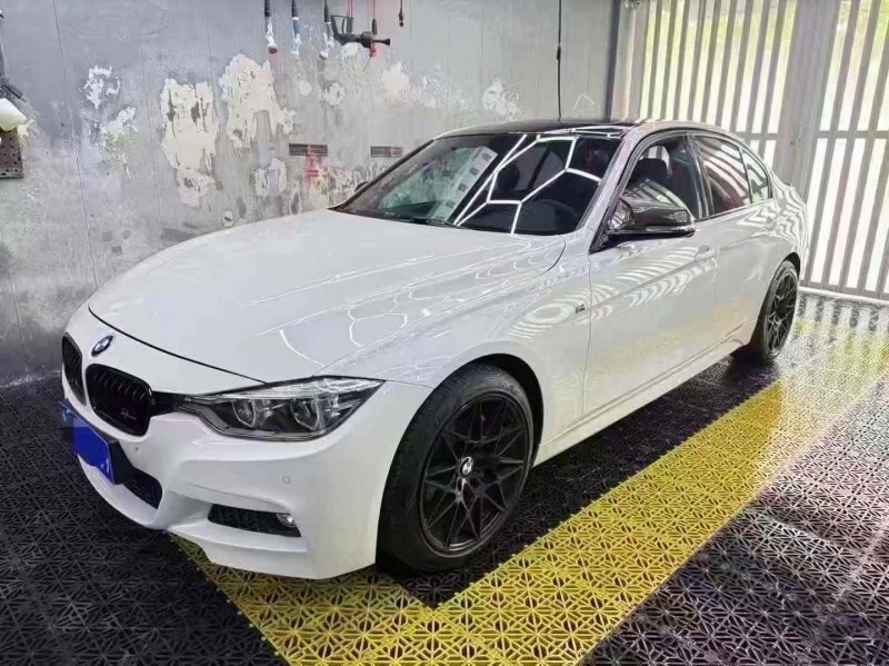 东营17年宝马3系2