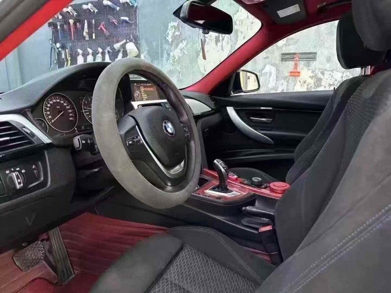 东营17年宝马3系9