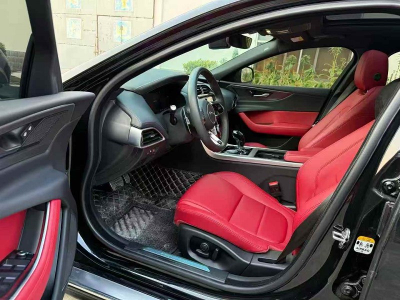 淮安23年捷豹XEL4